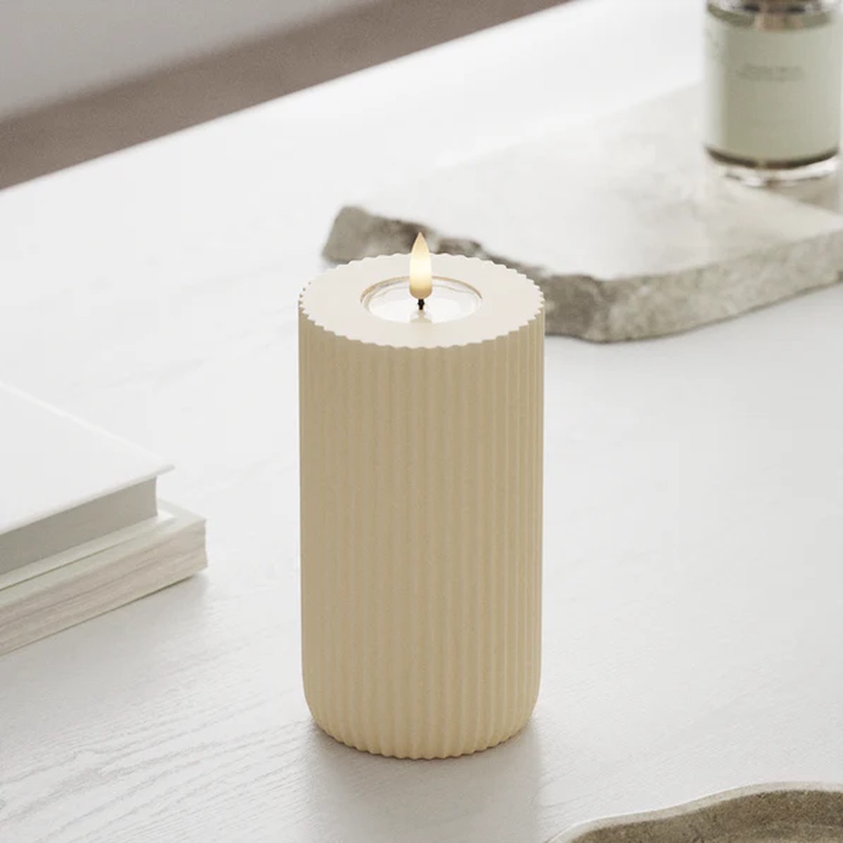 Cream Stripe Candle 10 x 15 cm